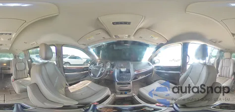 2011 Chrysler Town & Country Touring L from USA, damaged, VIN 2A4RR8DG5BR780096